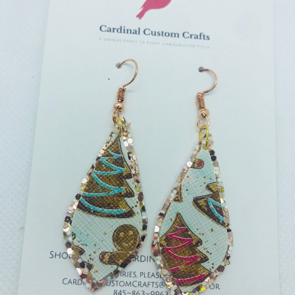 Christmas Holiday Gingerbread Cookie Hair Bow - Picture 3 of 8